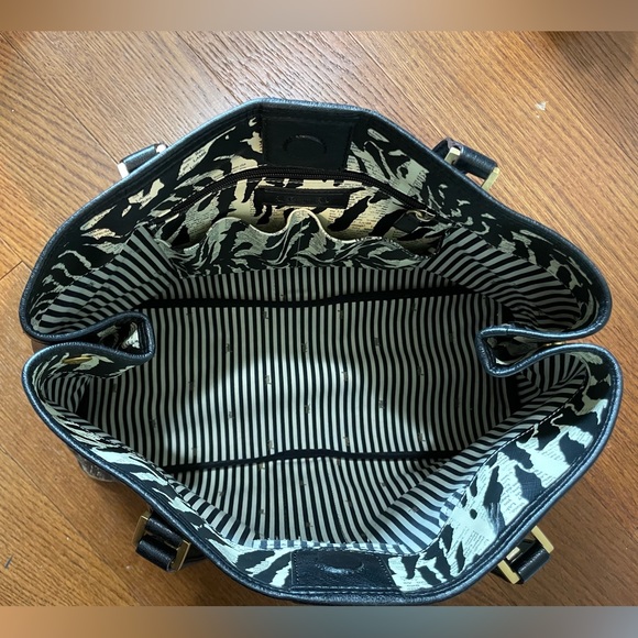 L.A.M.B. Newspaper / Animal Print Tote Bag - Picture 4 of 4